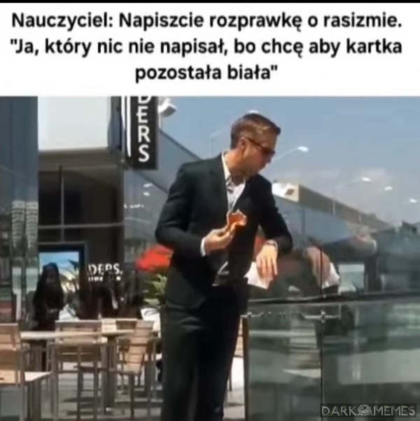 biała kartka jak europa :D